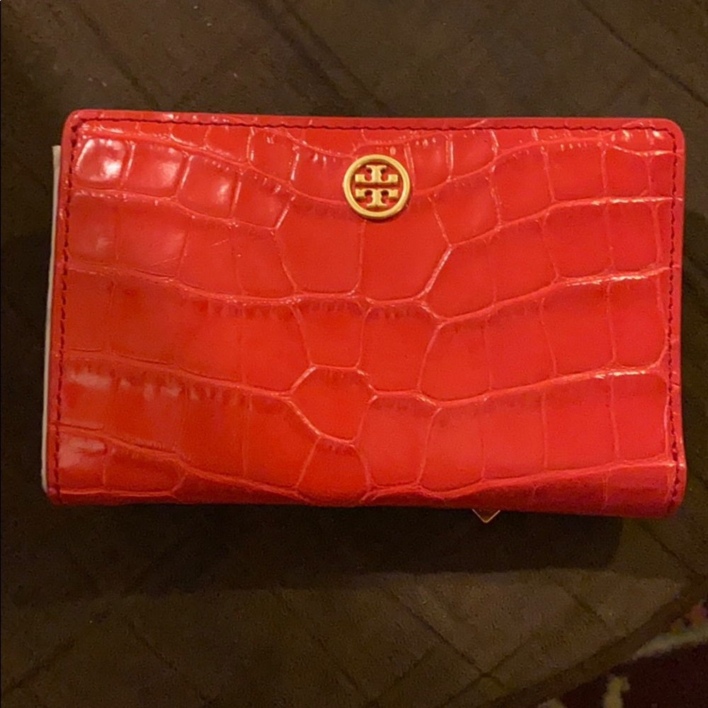 NWOT Tory Burch Parker wallet